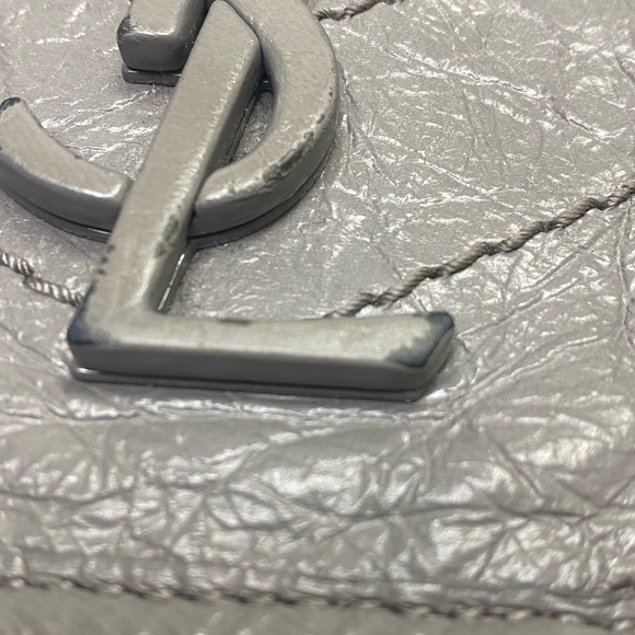 Yves Saint Laurent Niki Gray Quilted Leather Shoulder Bag - Picture 6 of 12